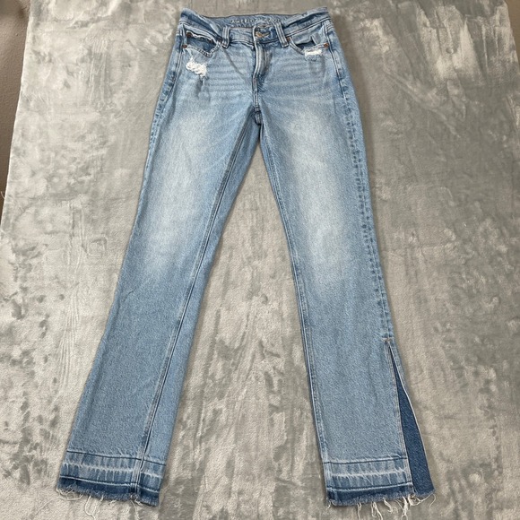 American Eagle Outfitters Denim - American Eagle Jeans 0R 90s Low Rise Skinny Kick Light Distressed Side Slit